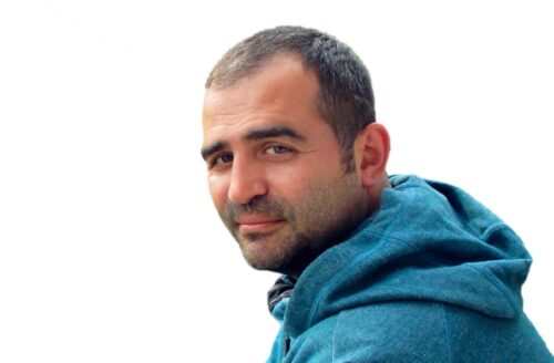 Karim Maïche: rauhanaktivisti ja väitöskirjantekijä
